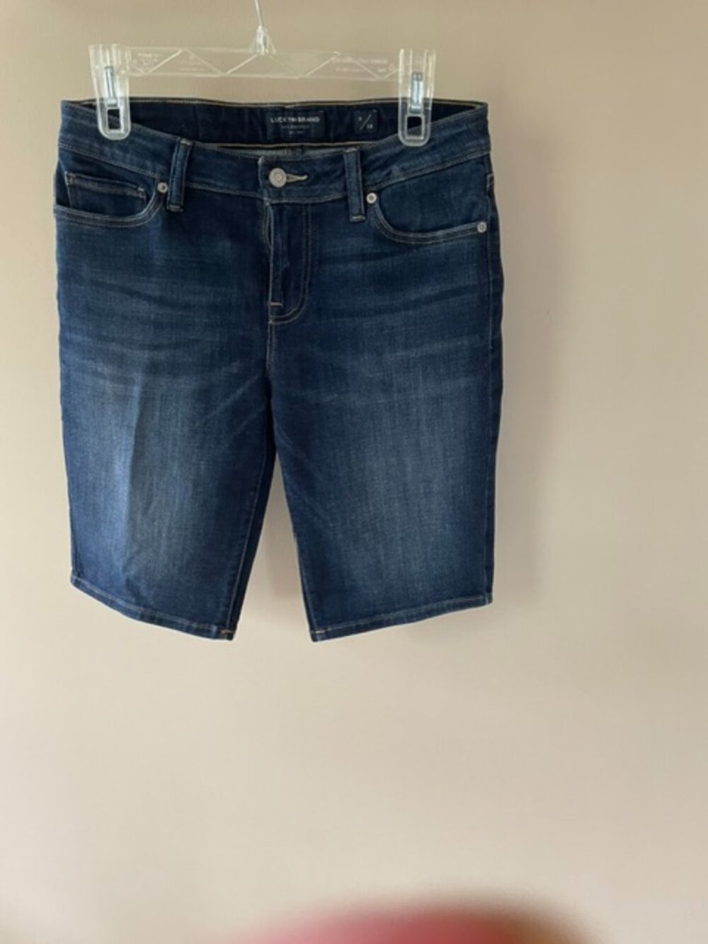 Lucky Brand Denim Shorts, 11 inch, size 6/28
